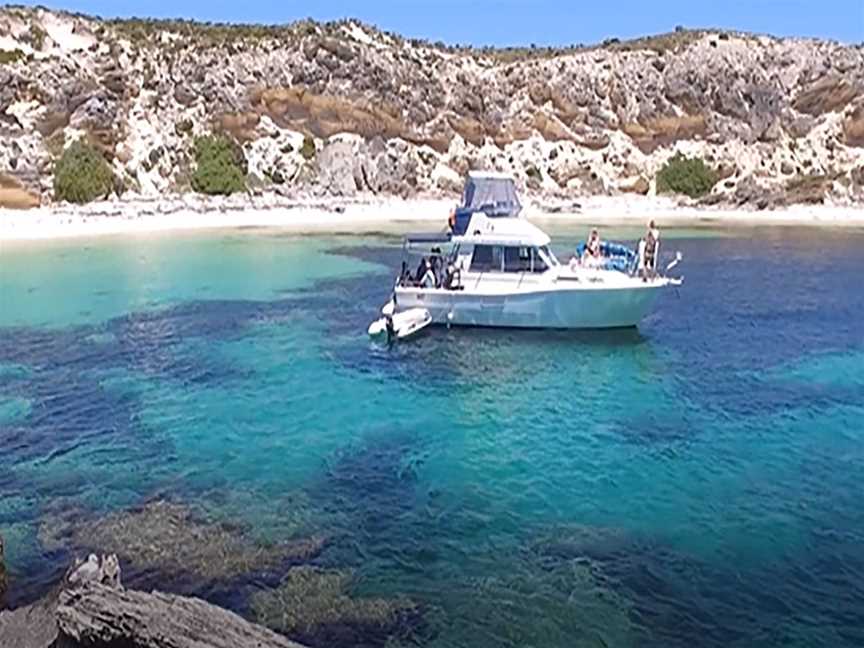 Boutique Cruise, Dive & Charter - Private boat hire for Perth, Rottnest Island, Fremantle, Tours in Perth CBD