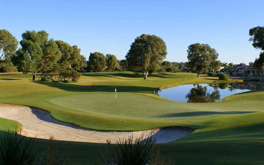 Meadow Springs Golf Course, Local Facilities in Meadow Springs
