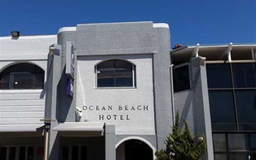 Ocean Beach Hotel, Accommodation in Cottesloe