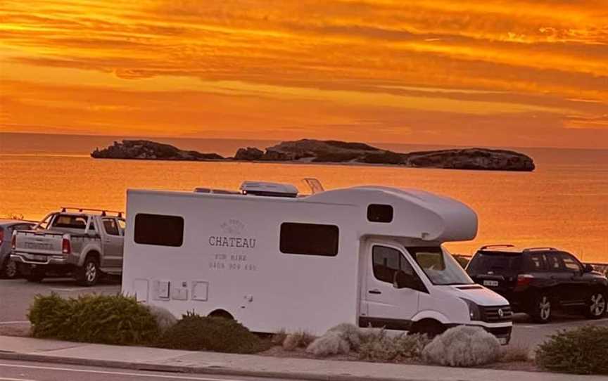 Le Petit Chateau On Wheels, Accommodation in Shoalwater