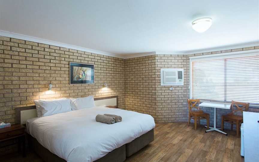 Pot Shot Resort, Accommodation in Exmouth