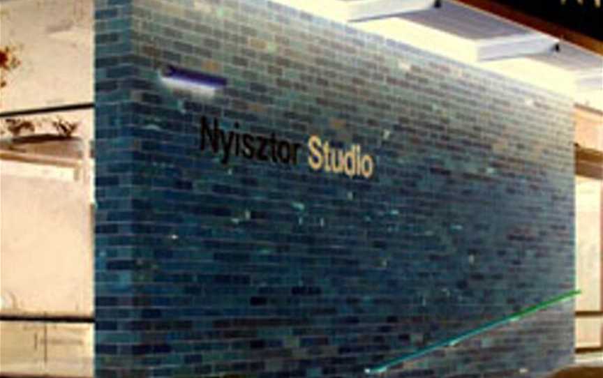 Nyisztor Studio, Attractions in Palmyra