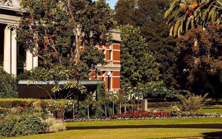 Stirling Gardens, Attractions in Perth