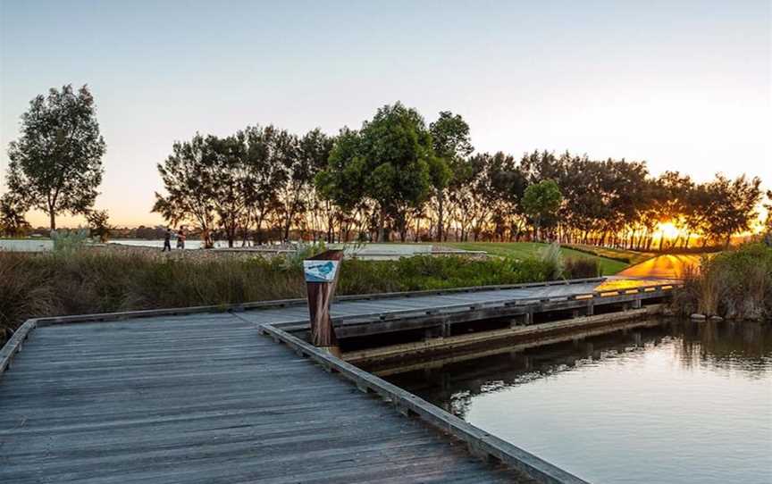 Point Fraser, Attractions in East Perth