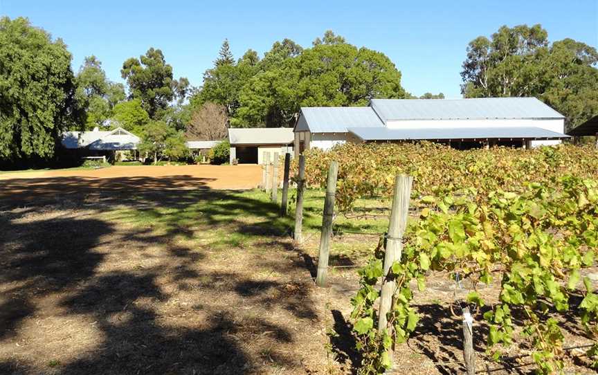 Moojelup Farm Wines, Wineries in Cookernup