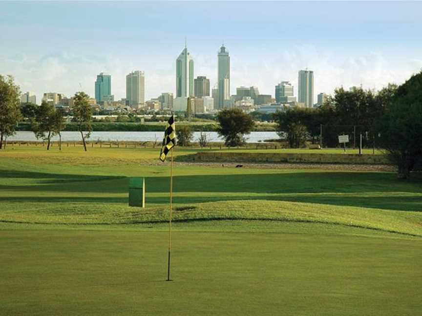 Peninsula Golf Course, Local Facilities in Maylands