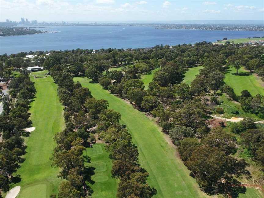 Point Walter Public Golf course, Local Facilities in Bicton