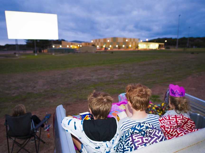 Dongara Denison Drive Ins, Local Facilities in Port Denison