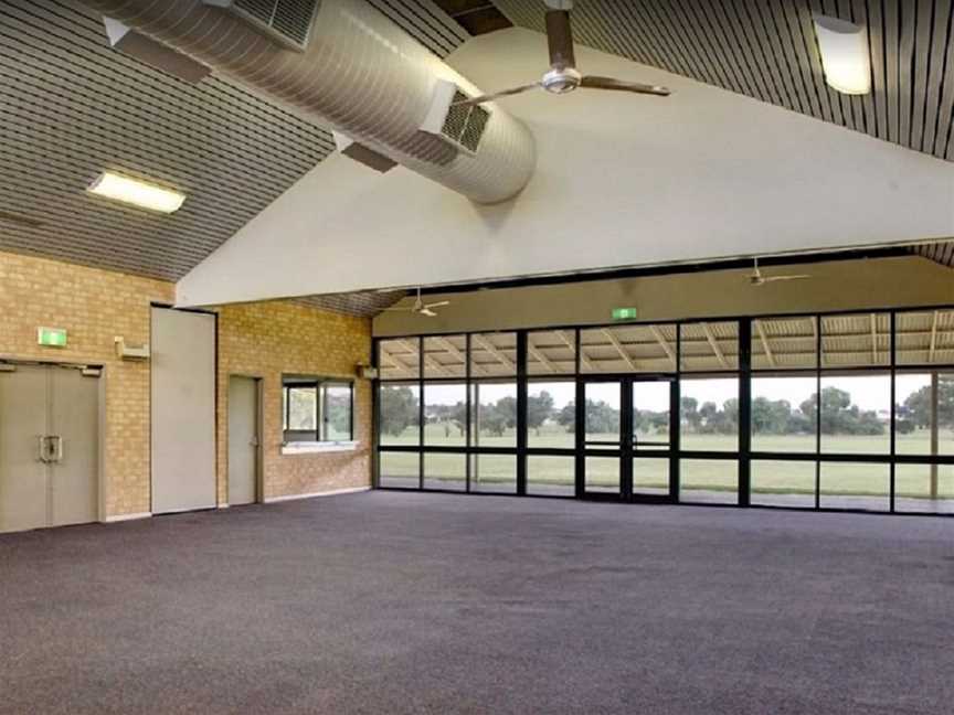 Warradale Community Centre & Clubrooms, Local Facilities in Landsdale