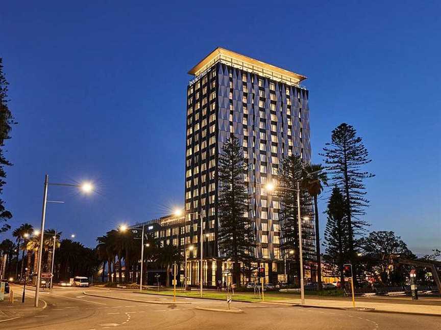 Doubletree By Hilton Perth Waterfront, Accommodation in Perth