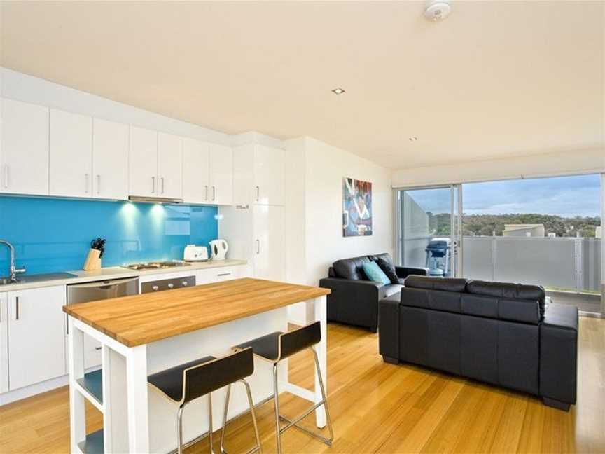 Four Kings Apartments, Accommodation in Anglesea