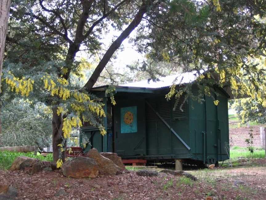 Jarrahdale Holiday Carriages, Accommodation in Jarrahdale