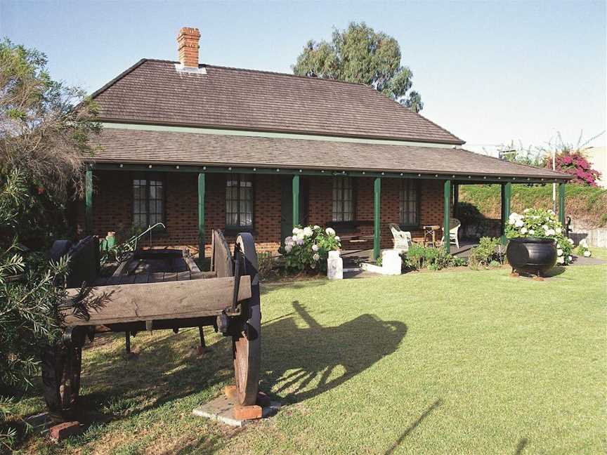 King Cottage Museum, Attractions in South Bunbury
