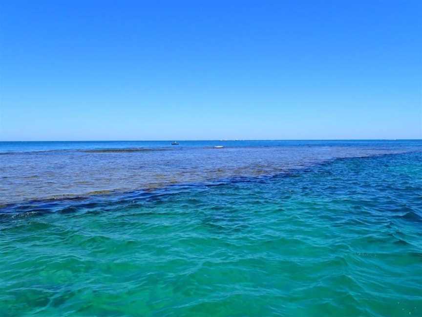 Wanneroo Reef, Attractions in Hillarys