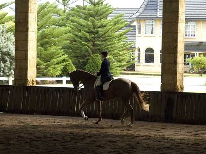 Brookleigh Equestrian Estate, Attractions in Upperswan
