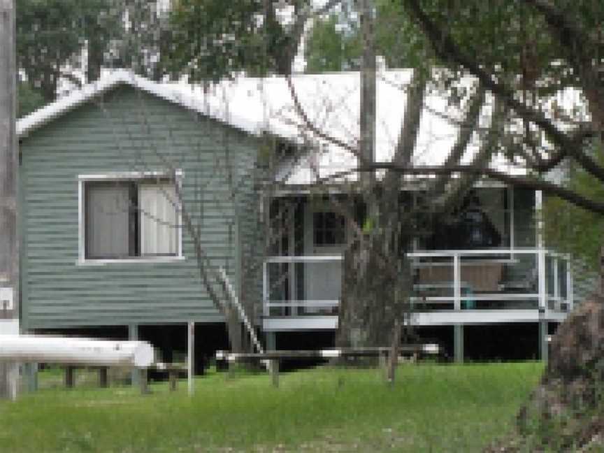 Myalup Pines Cottages Campground