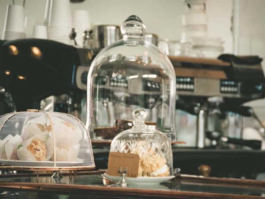 Fiori Coffee, Food & Drink in Middle Swan