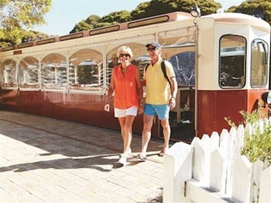 Oliver Hill Train Ride, Tours in Rottnest Island
