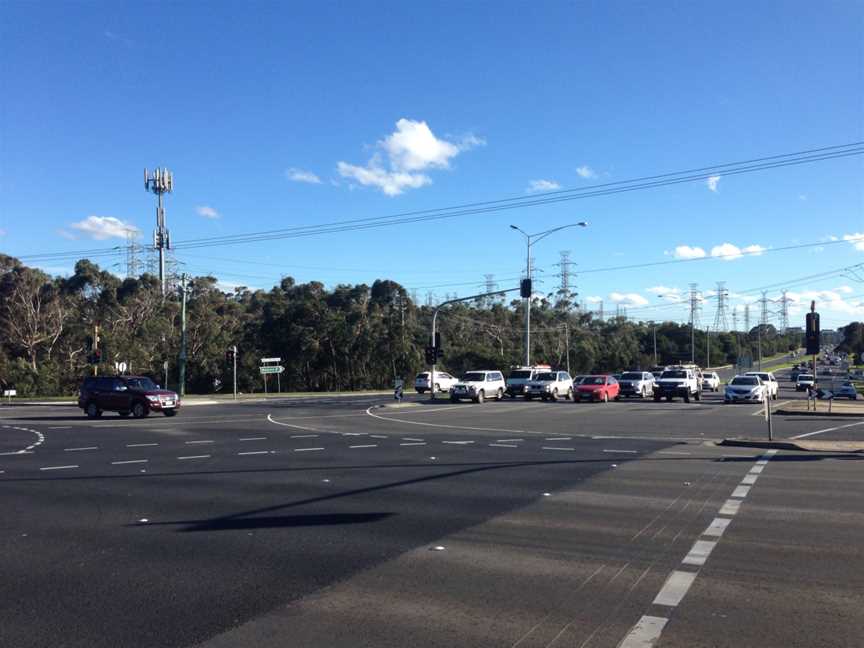 Intersection of Stud Road and Wellington Road looking west, Rowville.jpg
