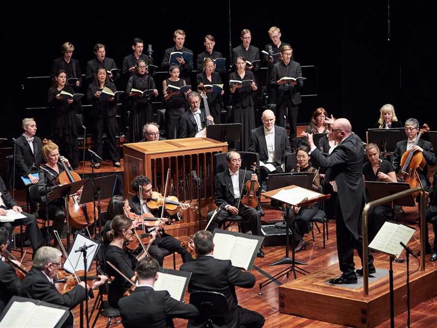 Bach's Easter Oratorio, Events in Perth