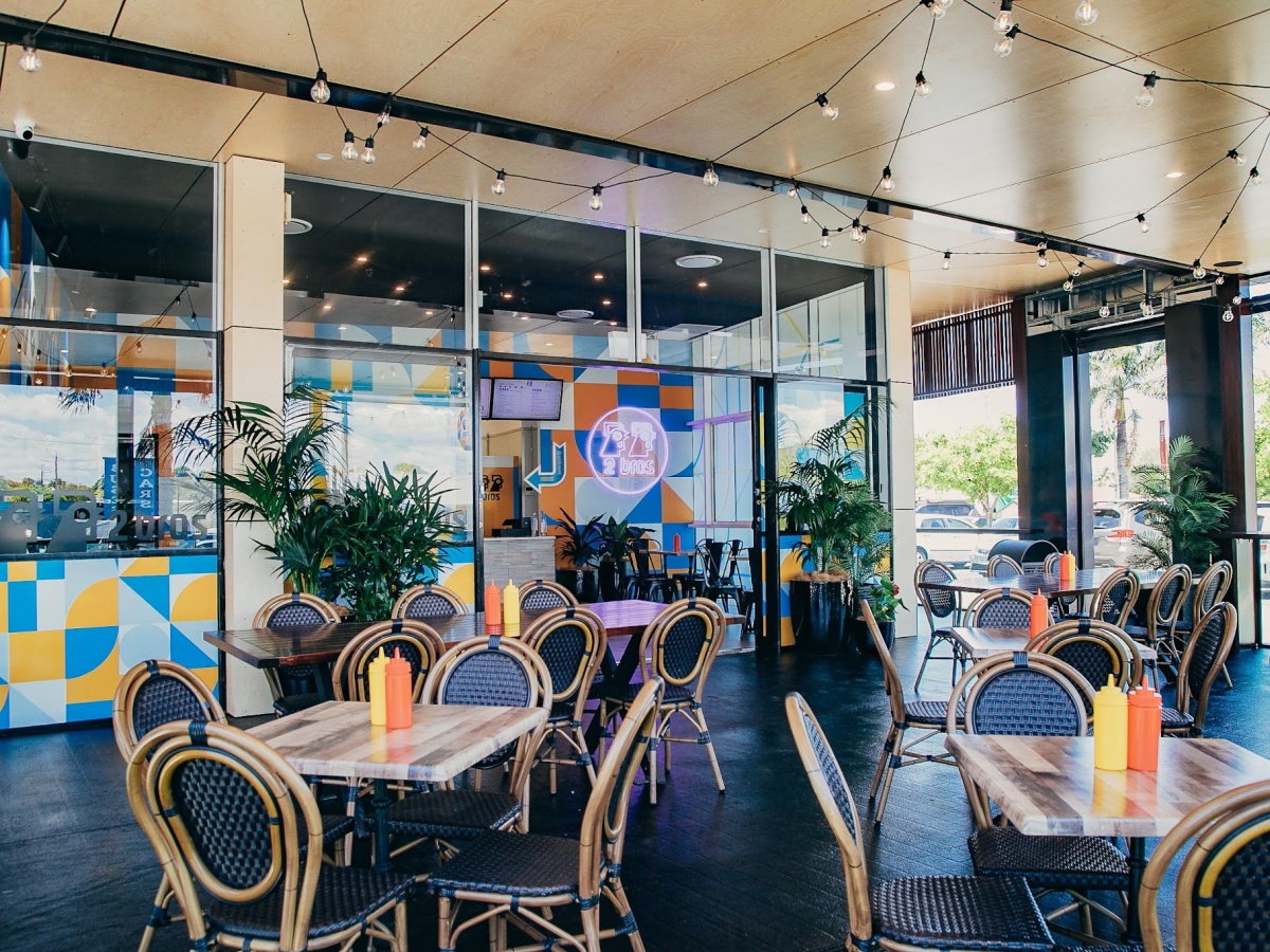 2 BROS | NASHVILLE HOT CHICKEN | BURGERS | MILKSHAKES photo