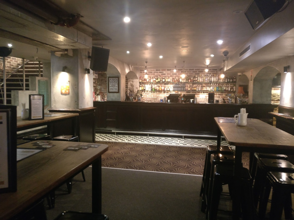 8 Proof @ Cheers Bar, Sydney