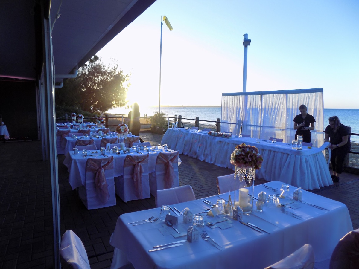 Aquavue Cafe Restaurant