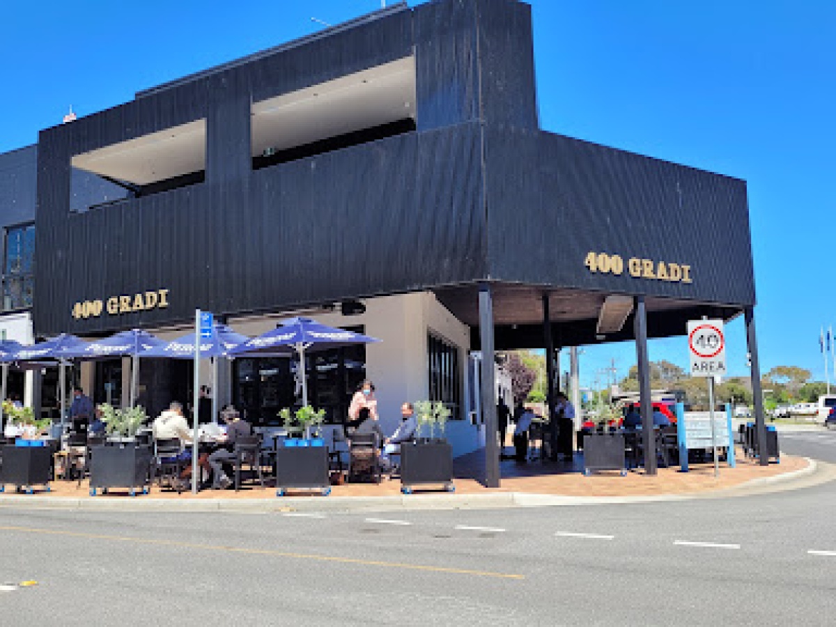 400 Gradi – Mornington