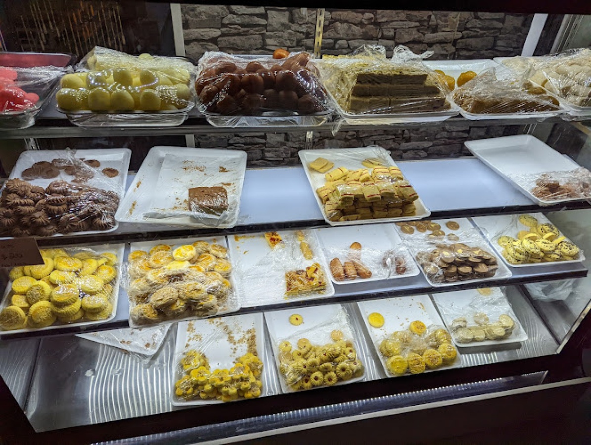 Alamdar bakery