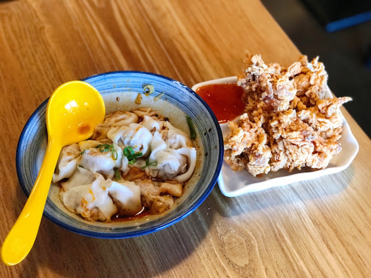 806 Noodle House photo