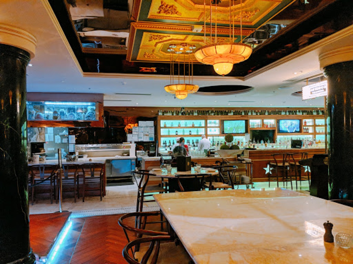 Artdeco Bar & Kitchen photo