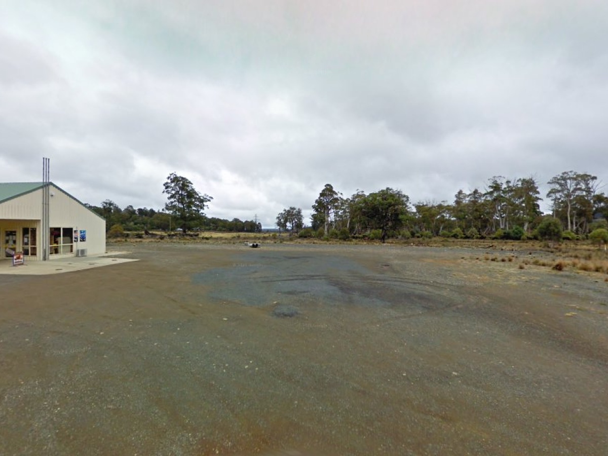 Arthurs Lake Roadhouse photo