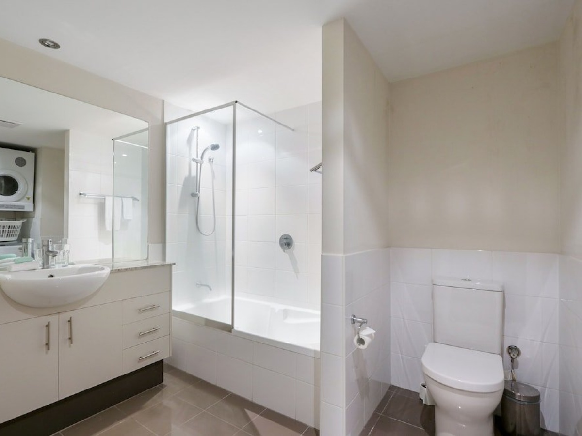 188 Apartments photo