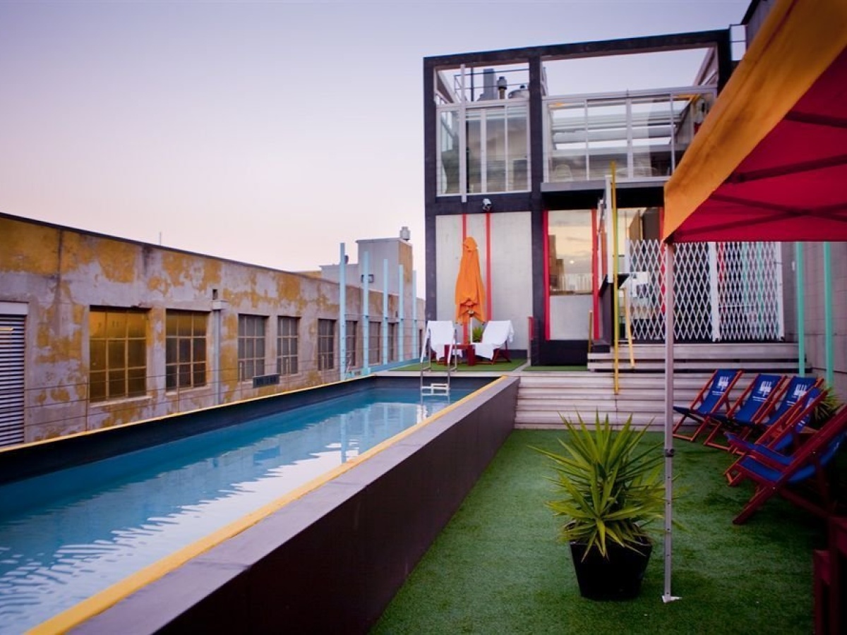 Adelphi Hotel