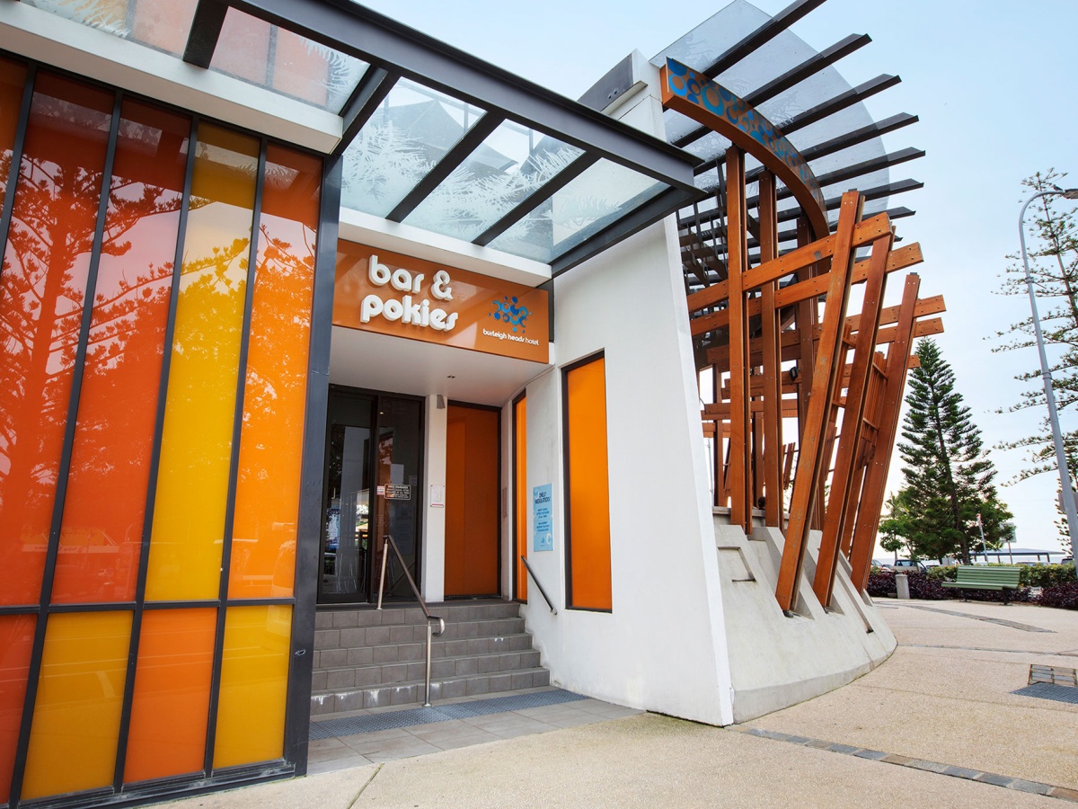 Burleigh Heads Hotel photo