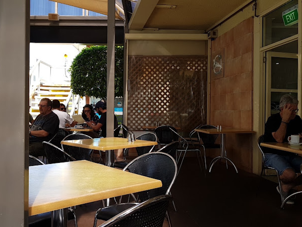 Cafe 66
