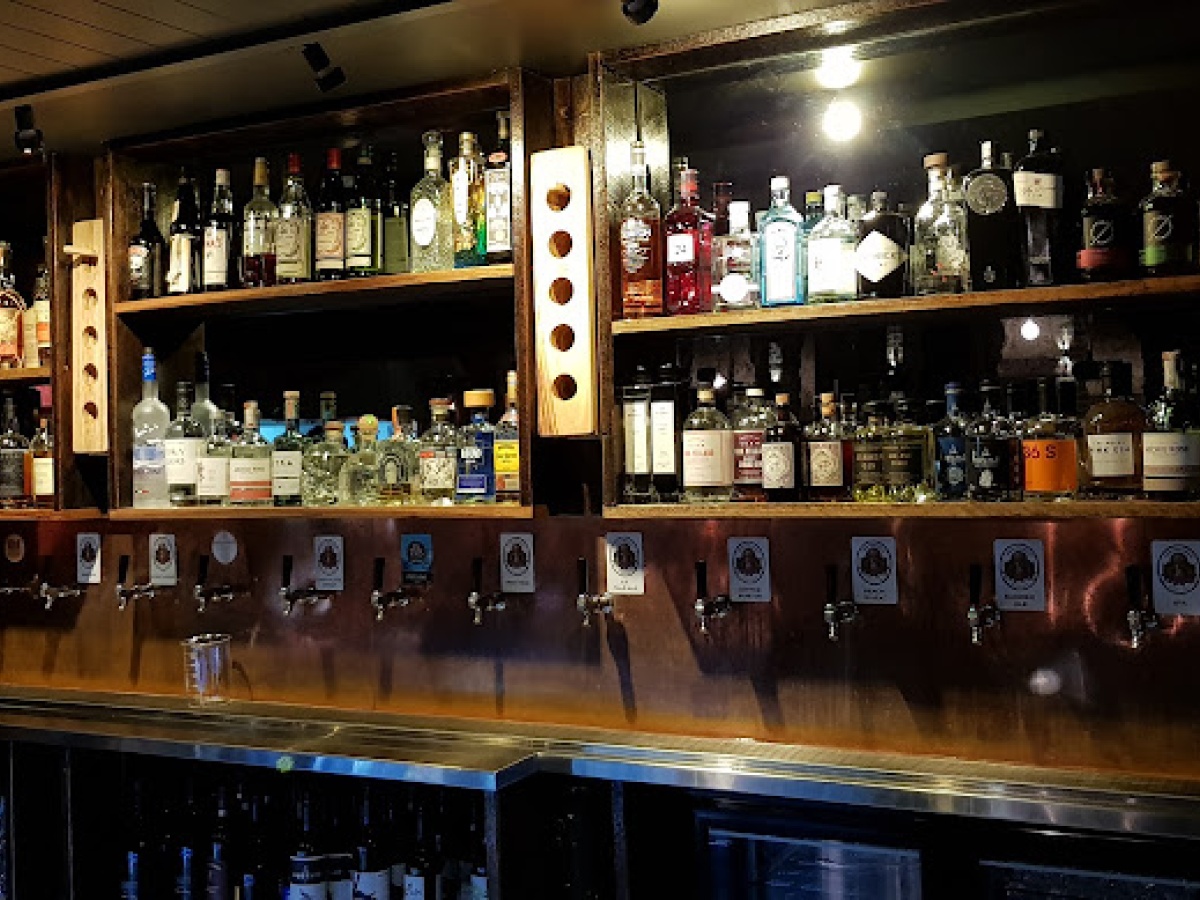 Copperhead Restaurant Brewery