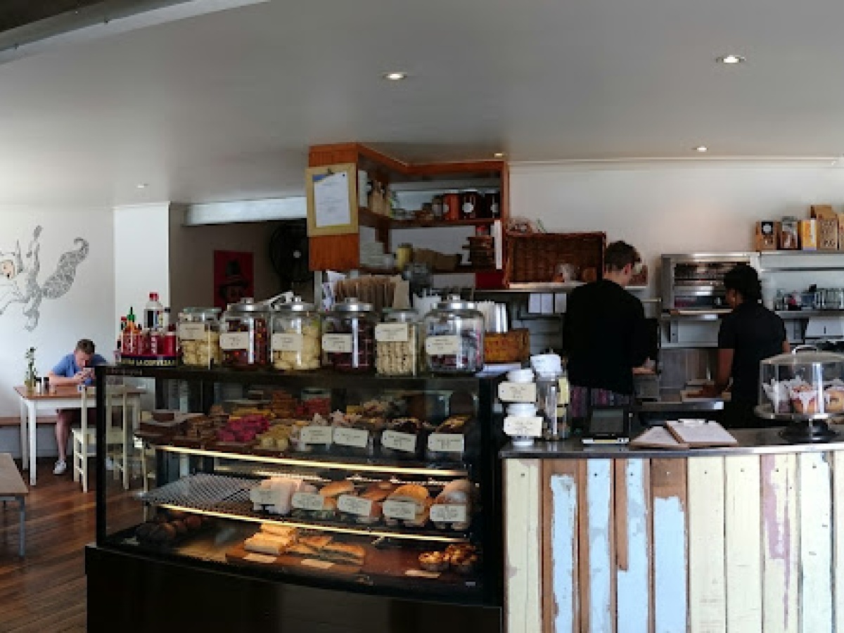 Brown Dog Cafe
