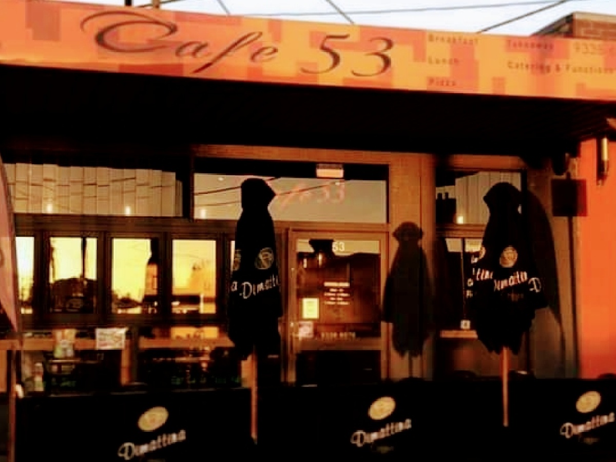 Cafe53