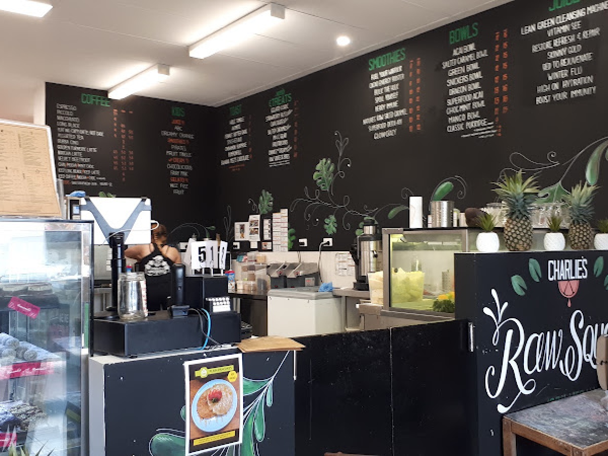 Charlie’s Raw Squeeze Morningside