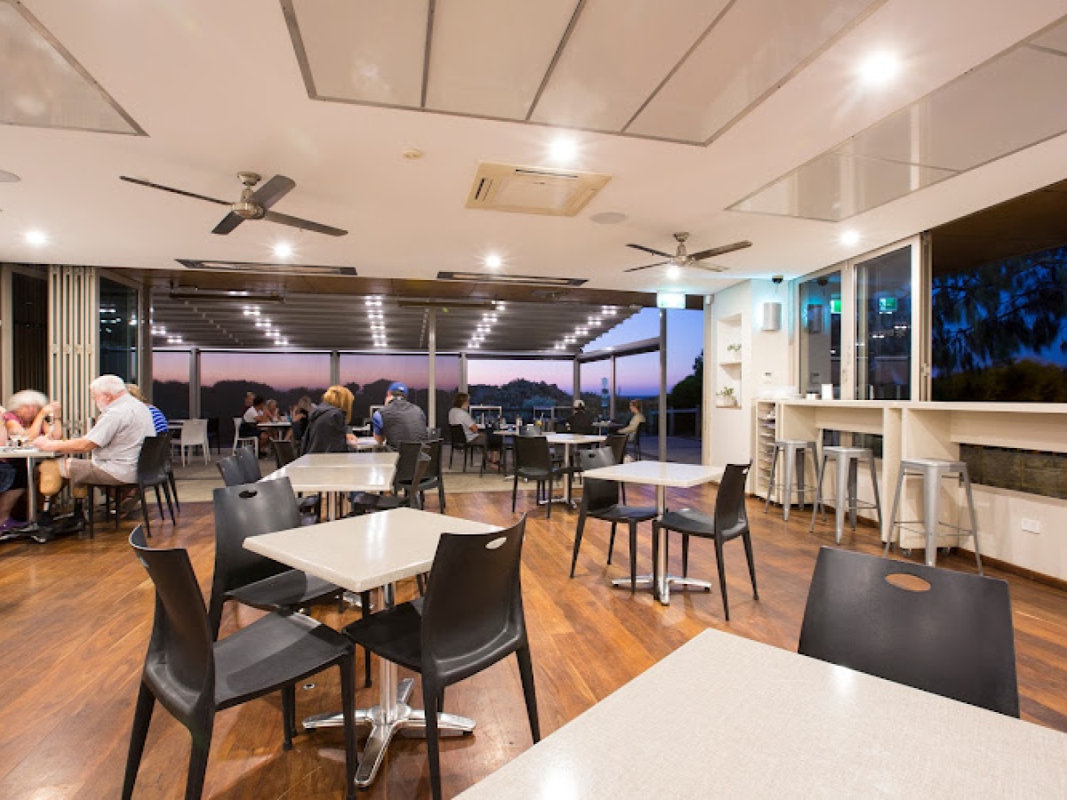 Bistro 21