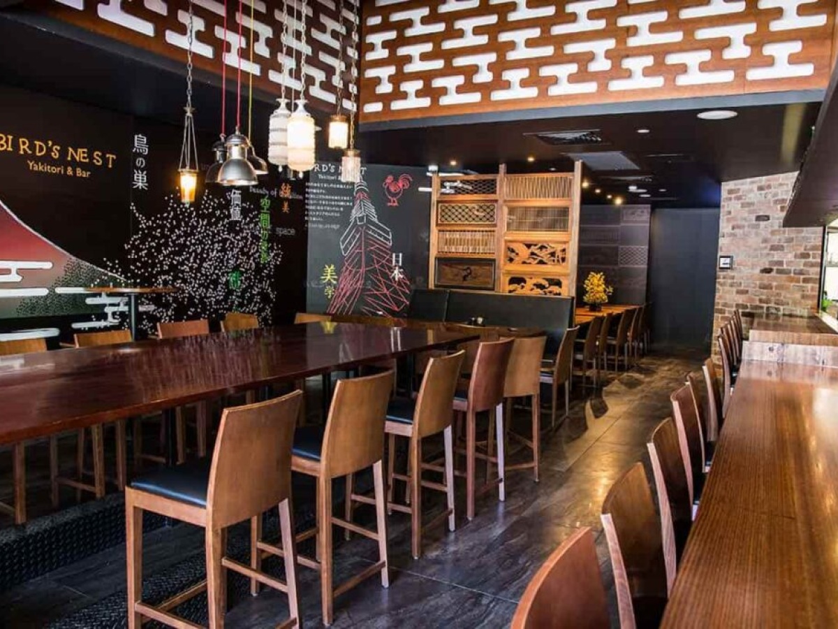 BIRD’S NEST ON THE RUN – TOOWONG