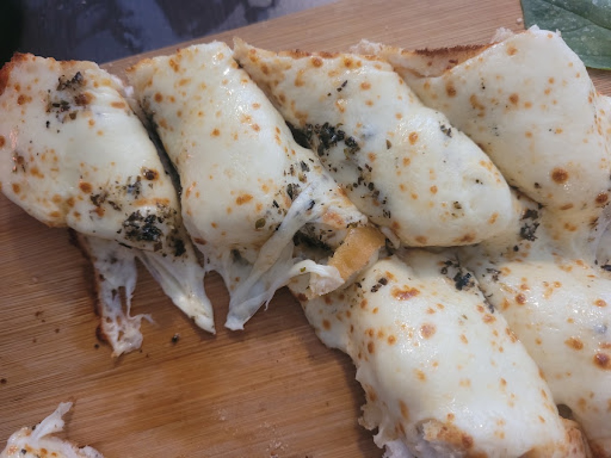 Bertoni’s Pizza & Pasta Maroochydore