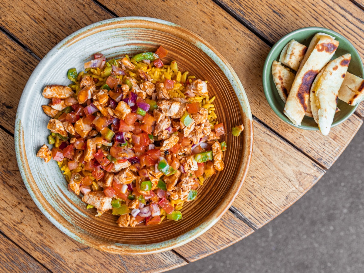 B2b’s Grilled Portuguese Chicken & Cafe