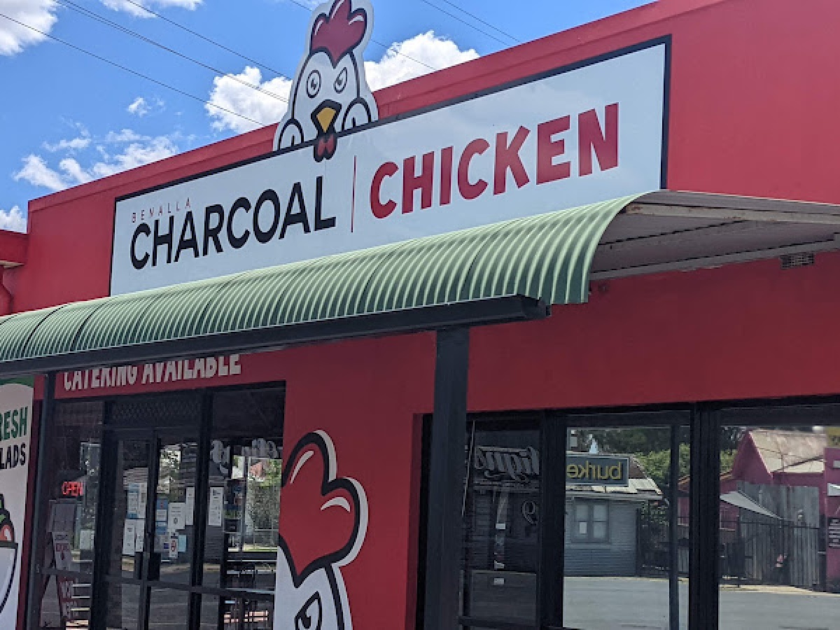 Benalla Charcoal Chicken, Benalla