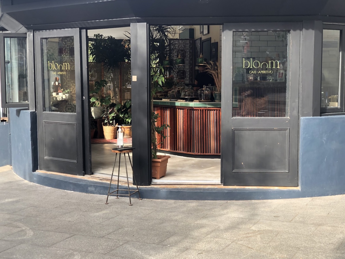 Bloom Cafe Aperitivo