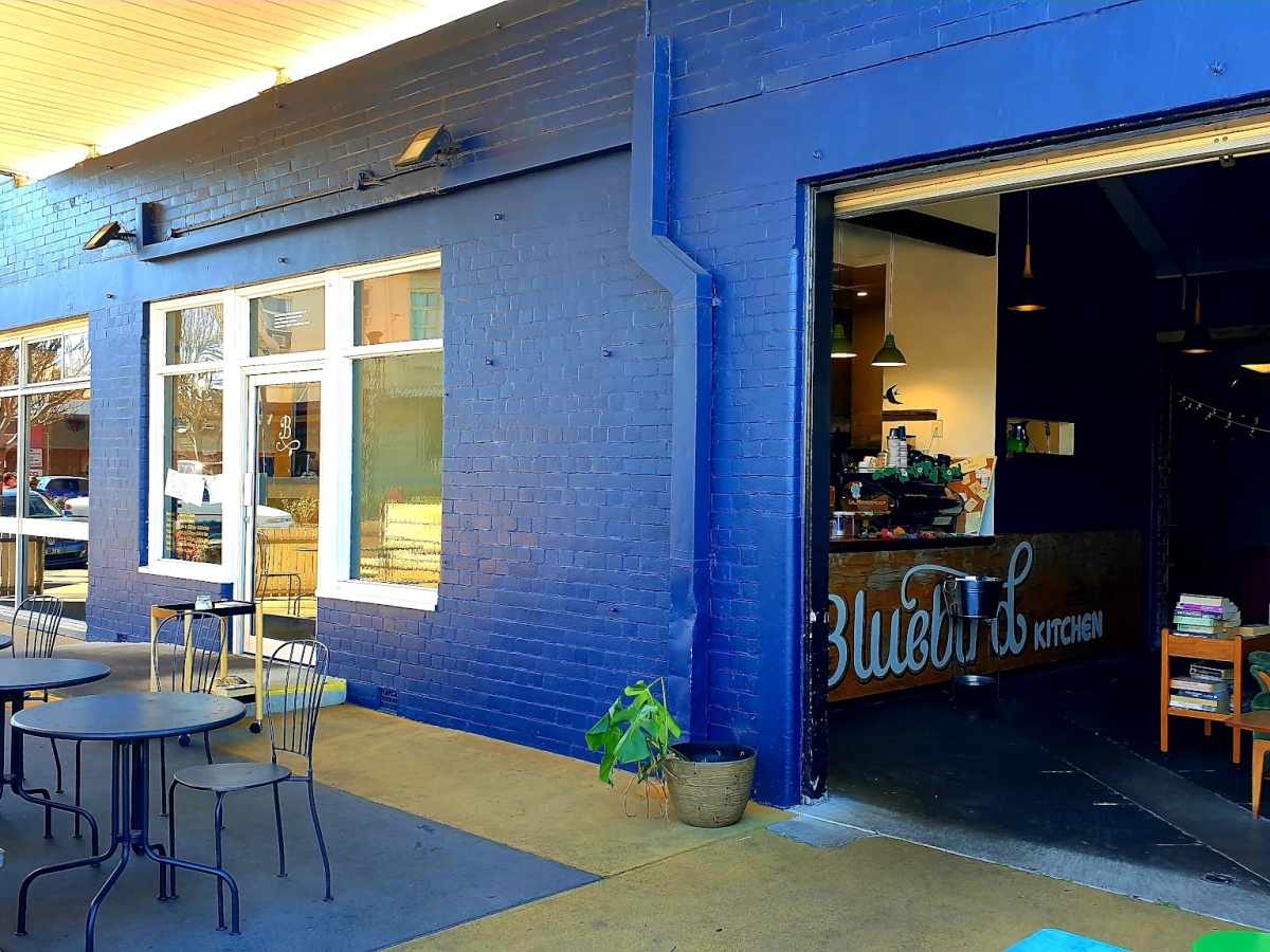 Bluebird Kitchen and Smokehouse