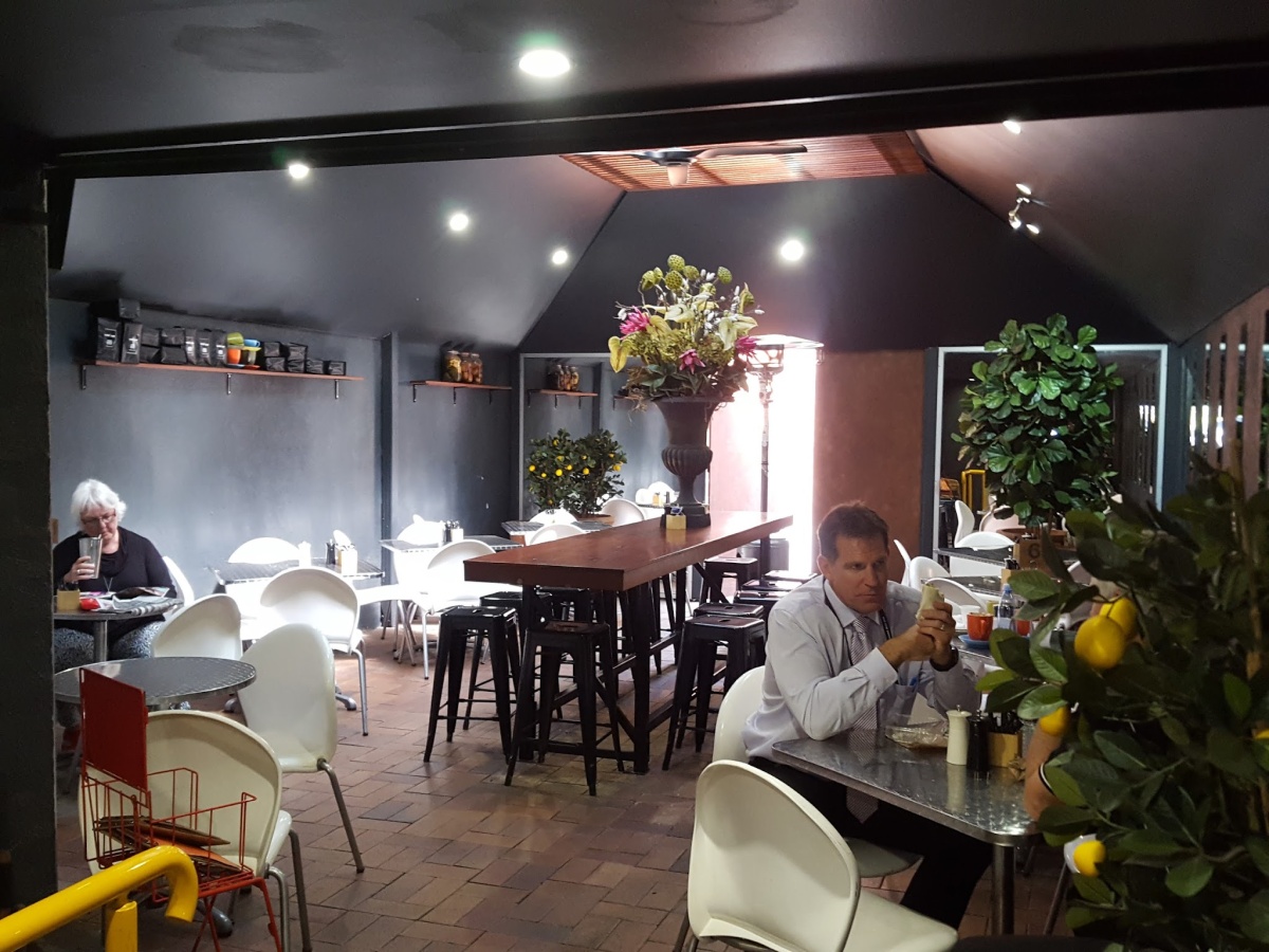 Blueys Cafe