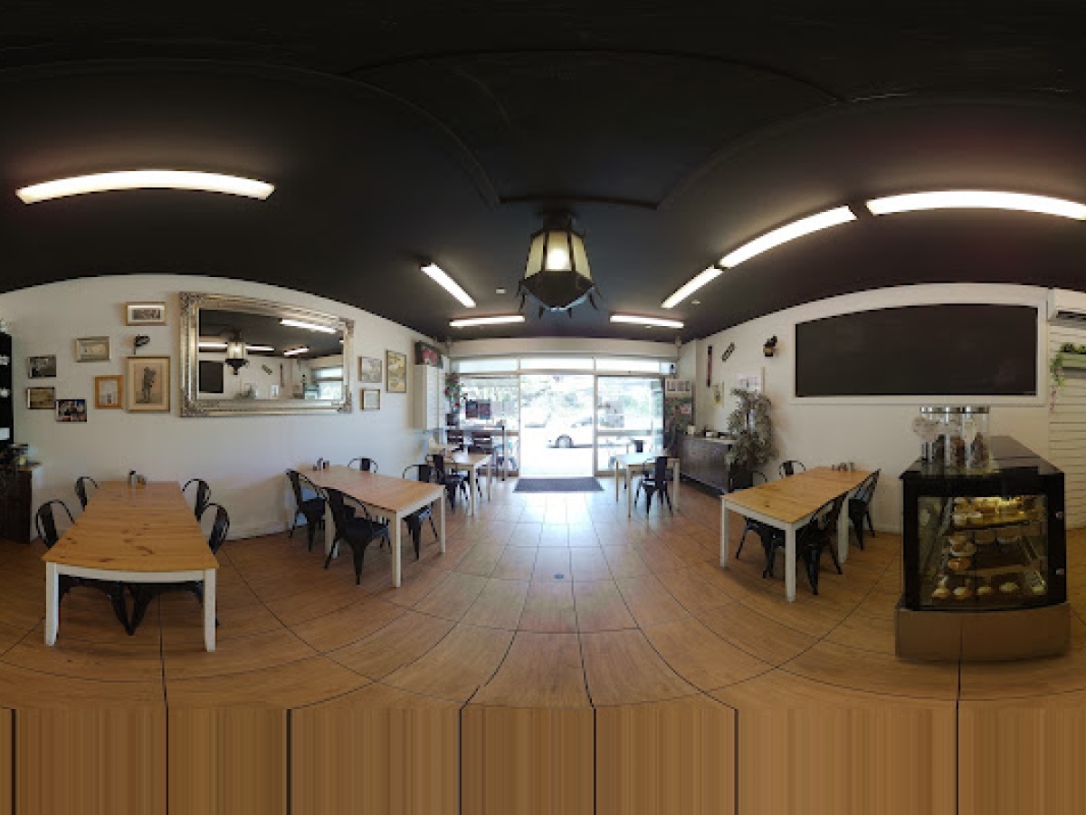 Cafe 2232 Loftus