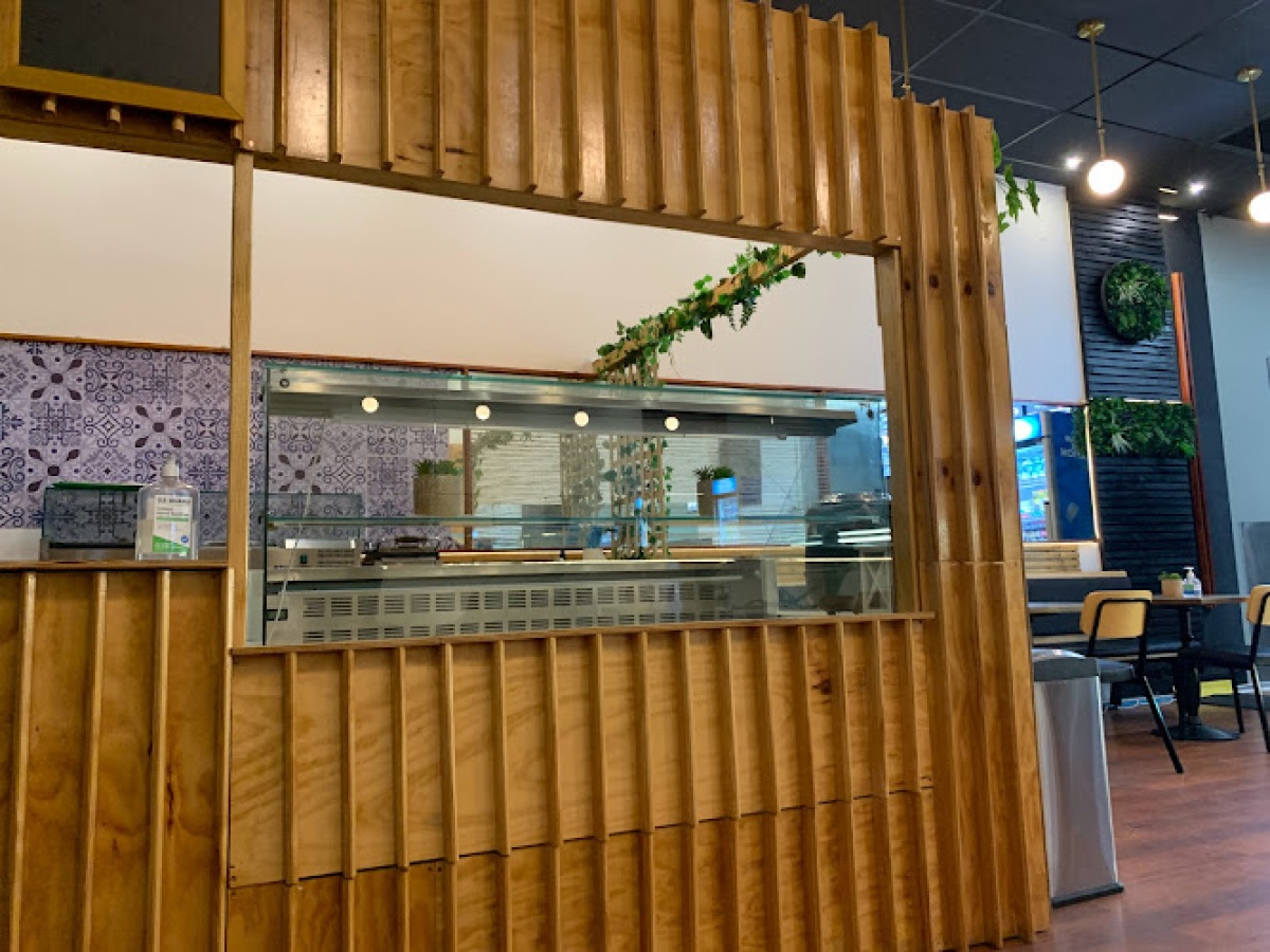 Carlton Grill & Kebab House